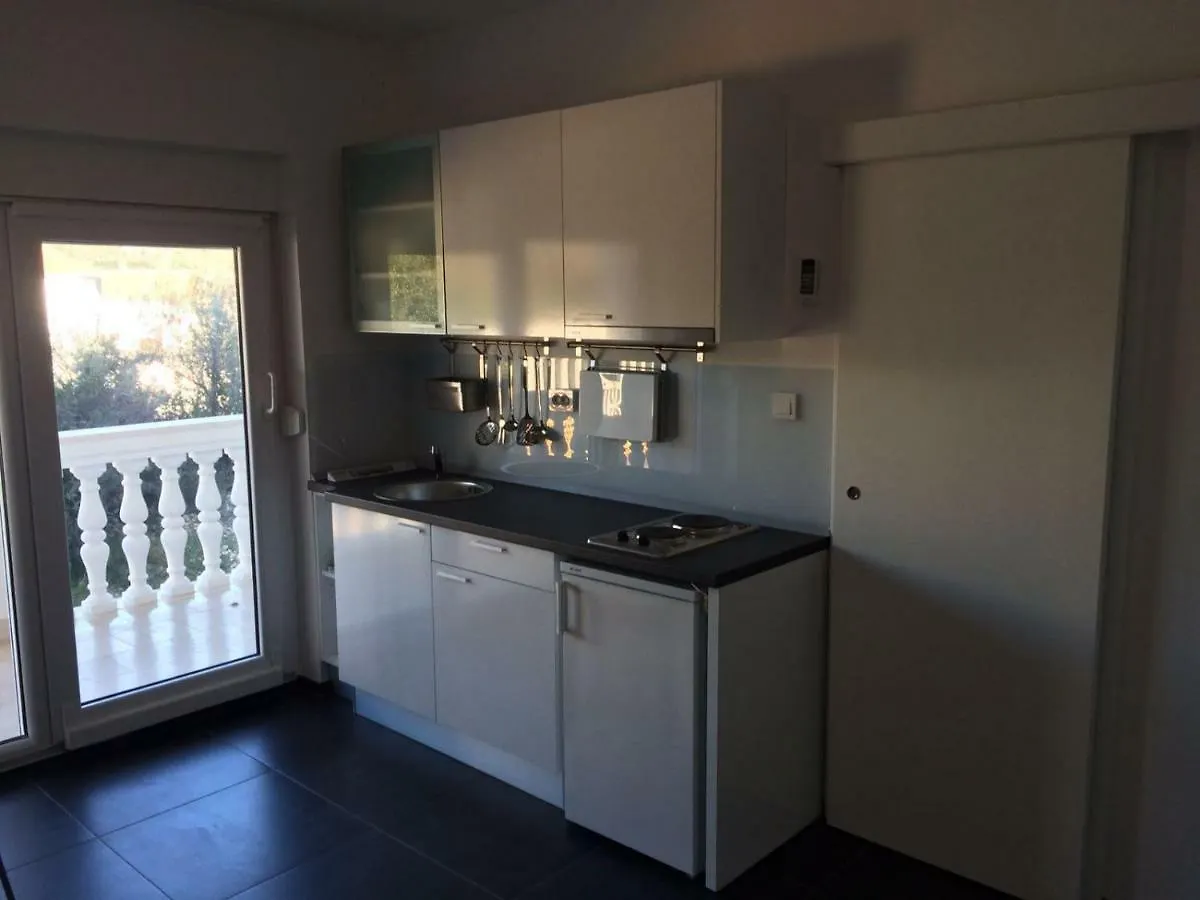 Apartments Madzari - Ciovo - Pool Trogir