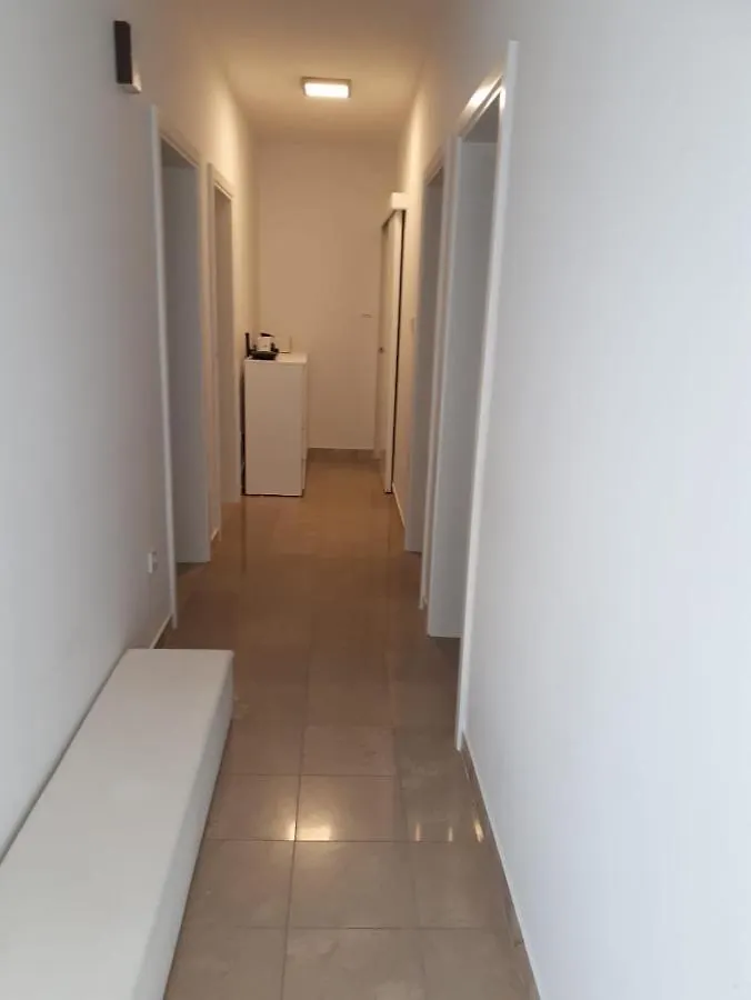 Apartments Madzari - Ciovo - Pool Trogir 0*,  Kroatien